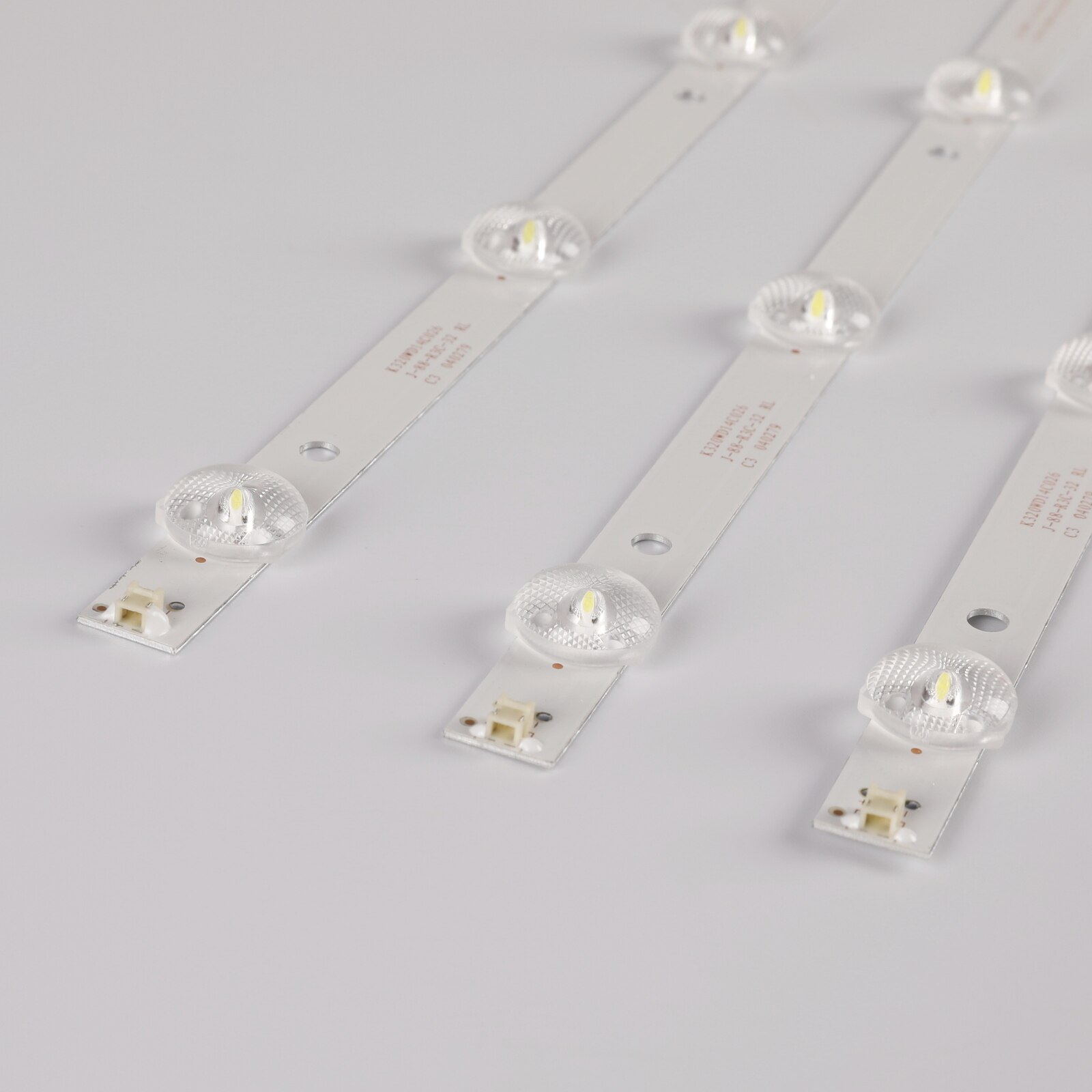 ο 3 / 8LED 618mm LED Ʈ Ʈ LE32D59 32PFL3045 K320WD 4708-K320WD-A2213K01 A4213K01 471R1055 471R1P53